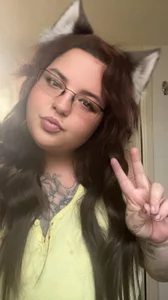 Asserole First- Lemme take a selfie! Pic 3