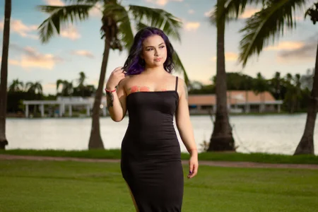 CharlotteScotte Enjoy My Travel With Me! Immagine  2