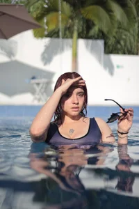 Emily_Lindey Swimming Pic 2