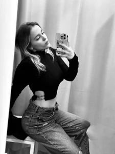 CatherineLine Public Pic 7