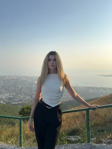 EleanorConnerr Public Kuva