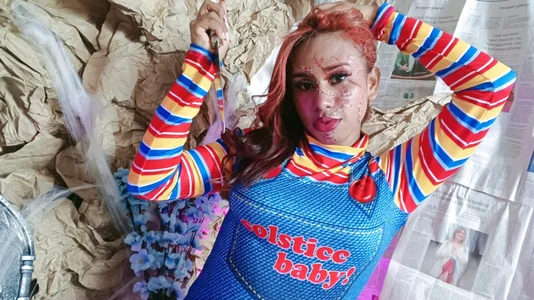 Nicole_Brown1126 Trick or treat Pic 8