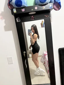 zoee_jackson In dress💁🏻‍♀️ Foto 3