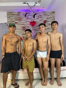 Public de kinkyhousexxxx  5 photos