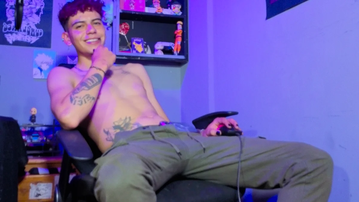 Трендове зображення  3623 MikeyKuro
