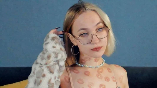 WhitneyCutsforths Butiful Gwen ♥ sexfoto 4