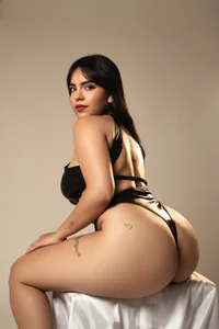 sophieblake69 Me in sexy black ! Immagine  5