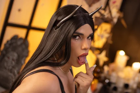 BeckyAnders Halloween like a sexy demon! รูป 