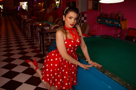 GrethaSoundersX Your Pin Up Girl 🤭 Pic 6