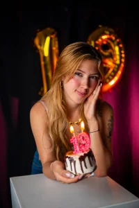 violetsmith1_ My special day 🥳❤️ Billede