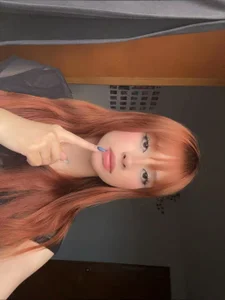 Sexy_aleja_outdoors Public Pic 2