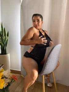 Andrea__Cortez 💋❤️🔥😈 Foto 4