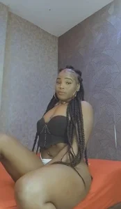 IrisHerrera_ Soft tease 💋 Immagine  3