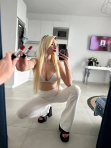 White_Lotus_ASandra Public Pic 4