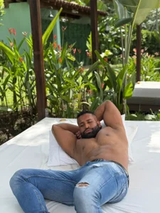 MattRodriguez9 kullanıcısının pool day new photos albümü -  5 fotoğraf