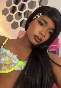 Pretty ebony girl de Melisa_Ebony  2 Imagens
