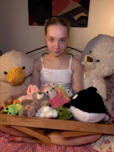 bambi_lu say "hi" to all my fluffy friends🧸 Foto