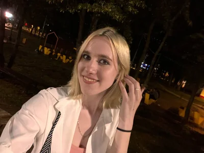pinkhornyprincess I'm on a walk Immagine  2