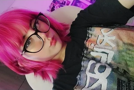 avi_frost o.o 圖片