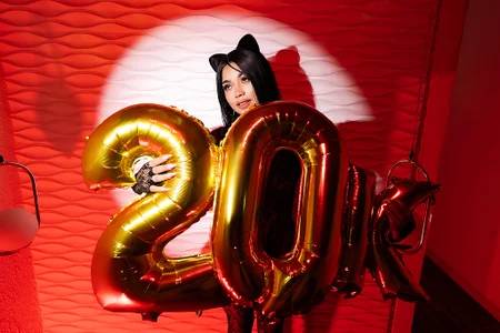 danika_mori1の20K Reasons to Desire Meの 9枚の写真