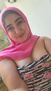 SamiraAwada Discover love from this rich Arab 👑😈 Pic 3