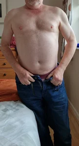 uncle243Getting naked Bild 4