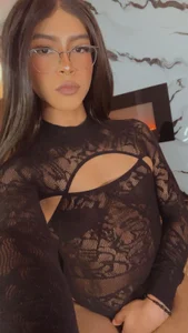 Vicky_Hottman 2026 starting with my sensuality Pic 3