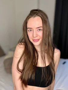 Eva_Allen Public 사진 9