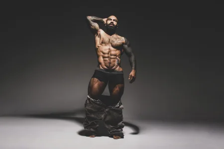 Brock_hurn1のWatch Me Until I Fall Apartの 2枚の写真