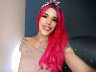 Kenia_Brigman1 Happy Wednesday Pic