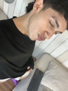 AdrianMiless Adrian 🤍 Poză 2