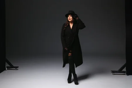 AlsouKassDark elegance图片 2