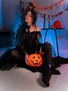 Eiva_noir kullanıcısının A little wicked, a lot of sweet 😈🎃 albümü -  6 fotoğraf