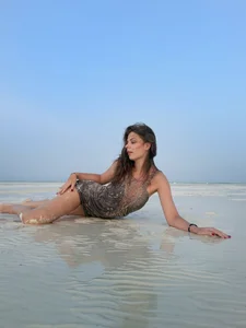 TINA_LIOREN 𝑀𝑦 𝑉𝑎𝑐𝑎𝑡𝑖𝑜𝑛 Pic 4