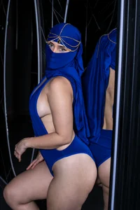 rawiya Dressed only with blue lingerie and desire to be a look 💙 Pic 3