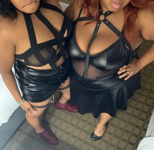 Me and sexy bestie Sil de Cynamin_LaTeyy87 Foto 8