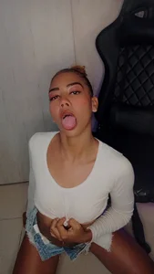 MalloryKim's Shorts Sex Photo 4