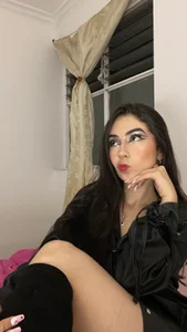 mell_muller 💄💋 Foto 3