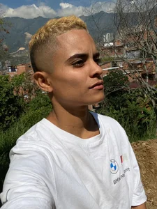 LiiamthompsonのDo you like what you see…?の枚の写真