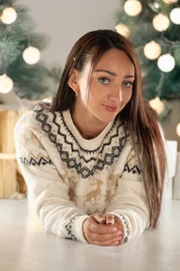 Ninabigtitied kullanıcısının Merry Christmas, thank you for being here and sharing! 🎄✨ albümü -  fotoğraf