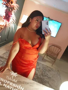 Melody_bonnie Red is my color ❤️ Pic