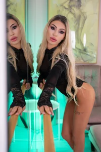 ChloeRyde Public Pic