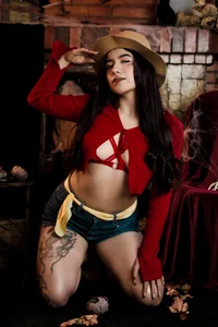 Amy_joones 🏴‍☠️ Your favorite pirate captain is ready to steal more than just your heart… 😈 Pic 3