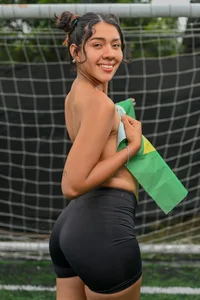 Samantha_gyatt living the football world cup صورة واحدة|Samantha_gyatt living the football world cup صورتان|Samantha_gyatt living the football world cup  صور|Samantha_gyatt living the football world cup  صورة