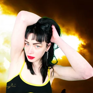 Jana-Bella Public Pic