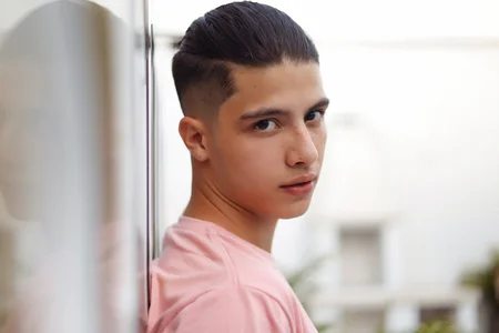 Allen_clark A VERY SPECIAL MONTH Foto 4