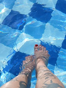 dalhia_and_hades feet 사진