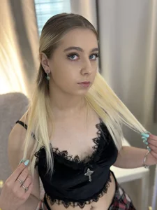 Public de ChloeVirelix  3 Imagens