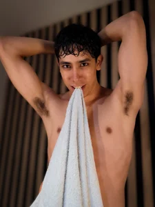 Neo_Twink A little "wet" 😉 Pic 8