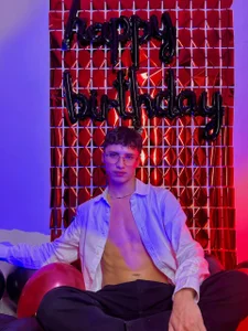 Zdjęcia JoshClaarktt I want you to blow out the candle for me:  6